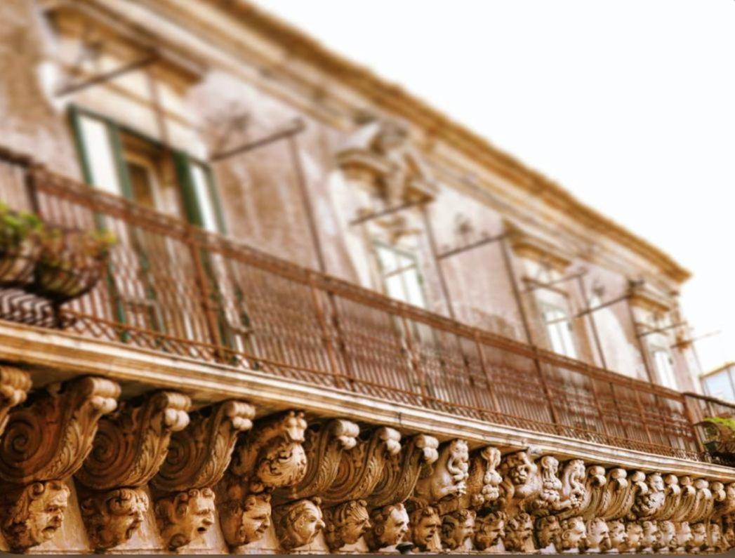 La Casa Di Tina Villa Canicattini Bagni Luaran gambar