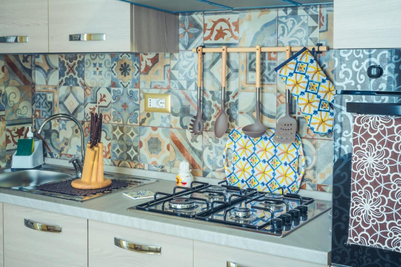 La Casa Di Tina Villa Canicattini Bagni Luaran gambar