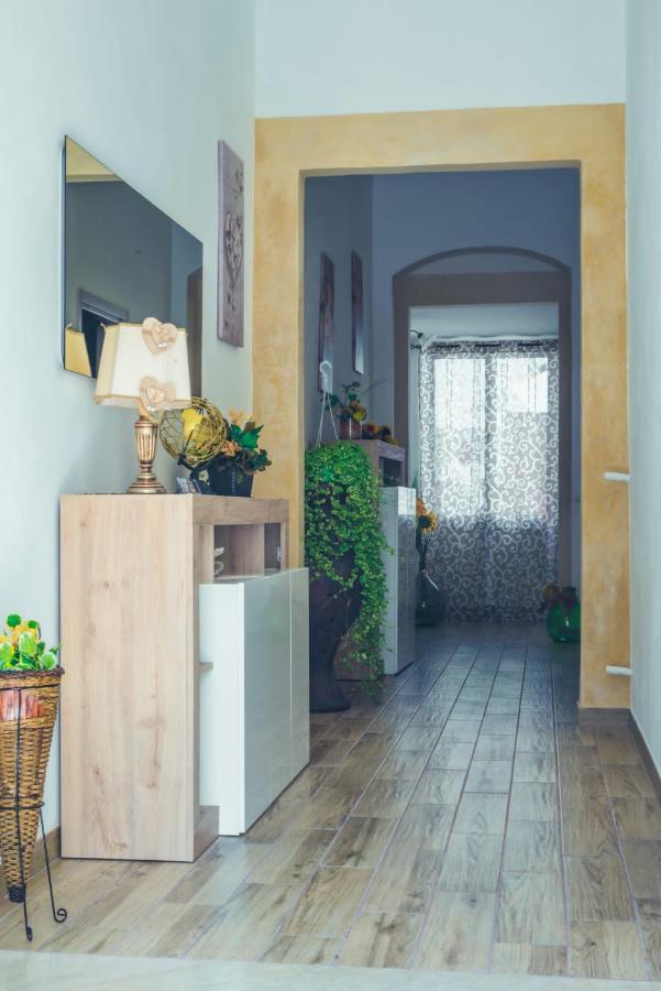 La Casa Di Tina Villa Canicattini Bagni Luaran gambar
