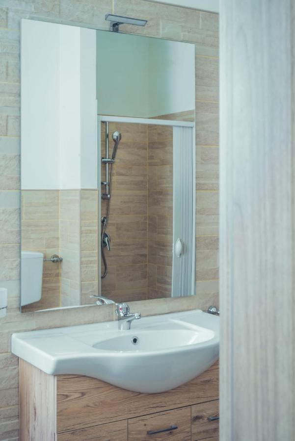 La Casa Di Tina Villa Canicattini Bagni Luaran gambar