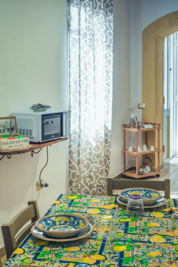 La Casa Di Tina Villa Canicattini Bagni Luaran gambar